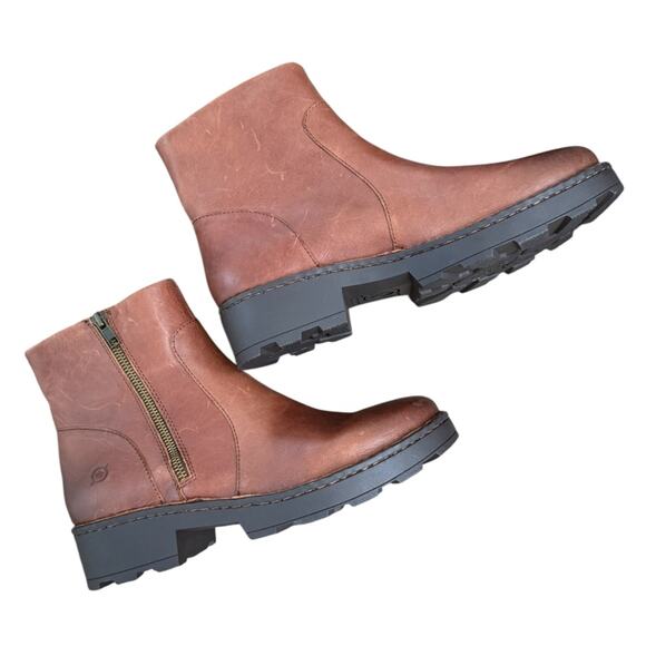 NWOT Born Tricia Zip Ankle Brown Boots – Sz 9.5M - Picture 3 of 6